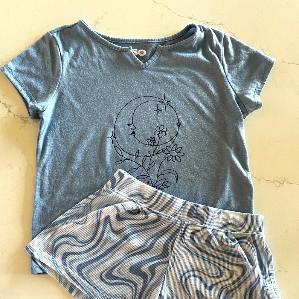 SO pajama set 10-12